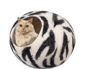 Cat Wool Cocoon Cat Cave Bed Cozy kitty House Pet Furniture Hand Felted Natural Wool White Black Zebra pattern Bonus felt toy ball