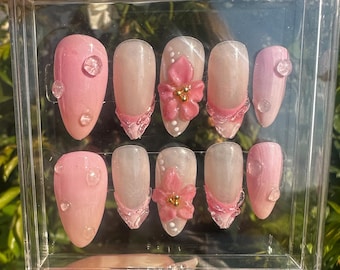 Press on nails/Trendy Nails/Press ons/3d Nails/Flower Nails/Acrylic Nails/False Nails/Pink Nails/Spring/Summer/Fall/Winter Nails/Fake Nails