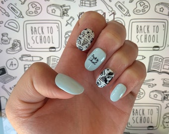 Press On nails|Back to school nails|Fake Nails|Pink Nails|Blue Nails|School Nails|Press ons|Nails|