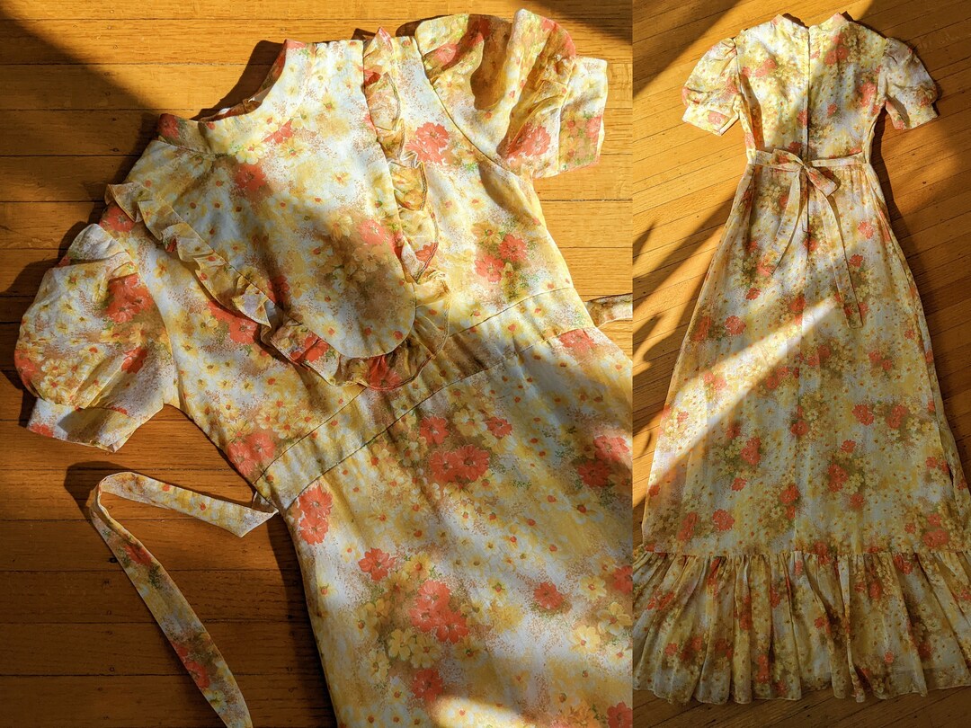 Vintage 70s Maxi Dress in Yellow & Coral Daisy Floral Print With Puff ...