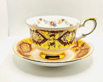 Paragon Pembroke Teacup and Saucer (Brown Color)