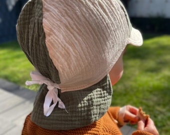 Two-tone summer hat made from organic muslin in your favorite colors