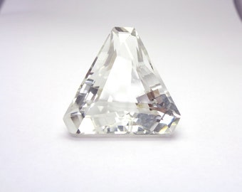 73.15 Carat Natural Ceylon White Clear Quartz Loose Gem Stone