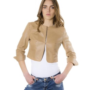 Femme et fille 100 % cuir d'agneau véritable souple court boléro boléro boléro haussement d'épaules Coupe ajustée, manches courtes Beau look