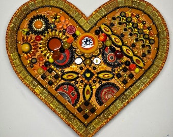 Corazón de mosaico hecho a mano único en su tipo