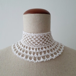 High Neck Crochet Lace Collar