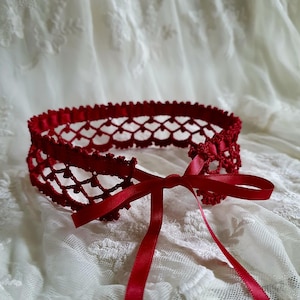 Ras de cou au crochet rouge foncé | Ras de cou avec collier style victorien en dentelle bordeaux