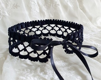 Black Crochet Choker: Victorian Lace Collar with Satin Ribbon