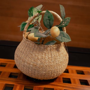 ミニ編み鉢かご、アフリカかご、天然編みかご、手編みかご、麦わらかご、