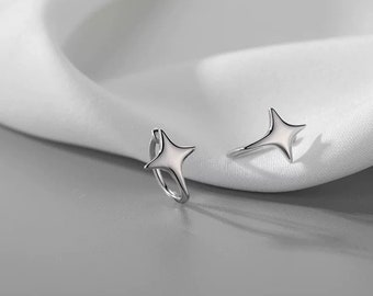 Bijou d'oreille étoile en argent sterling, contour d'oreille simple, aucun perçage n'est nécessaire