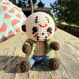 Horrorfilm Charakter Puppe Häkelanleitung - Jason Voorhees