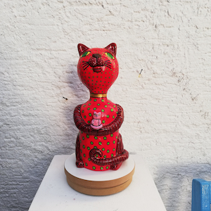 Sculpture "CAT MOM", funny cardboard sculpture, 33 cm high, unique, colorful decoration for indoors, original gift for cat lovers