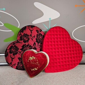 Lot de 3 boîtes de bonbons en forme de coeur vintage, Bonbons pour la Saint-Valentin, 1980s
