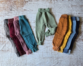 Pumphose aus Musselin ab Größe 62-140, verschiedene Farben