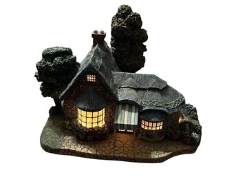 Thomas Kinkade 2001 Hawthorne Village YULETIDE BAKERY