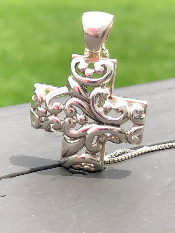 Cross Filigree Sterling Silver Pendant Necklace