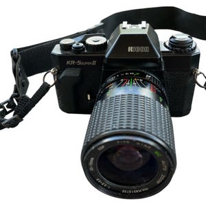 Vintage Ricoh KR-5 Super II 35mm Film Camera with Zoom Lens