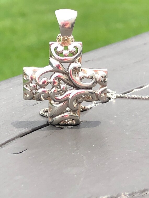 Vintage Style Filigree Cross Pendant – .925 Sterling Silver, Oxidized Finish, Unisex Charm