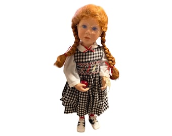 Muñeca vintage Good-Kruger “La mascota del profesor”: artículo de colección firmado, en su caja original.