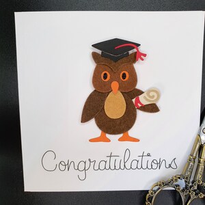 Carte de hibou. Carte de fin d'études, Félicitations pour l'obtention du diplôme, carte pour étudiant, carte Bravo, carte de hibou, carte d'amateur d'oiseaux, hibou de remise des diplômes
