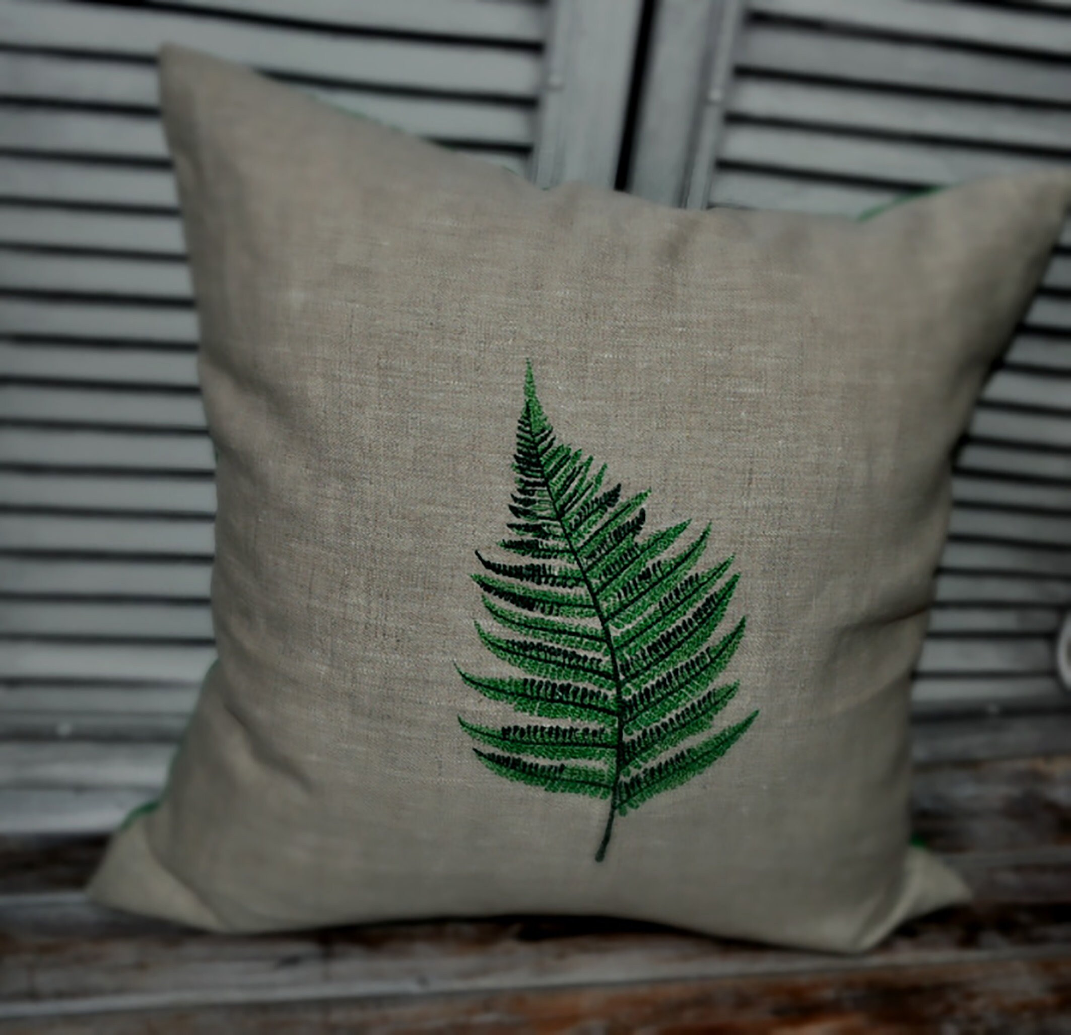 machine embroidery pillowcase designs