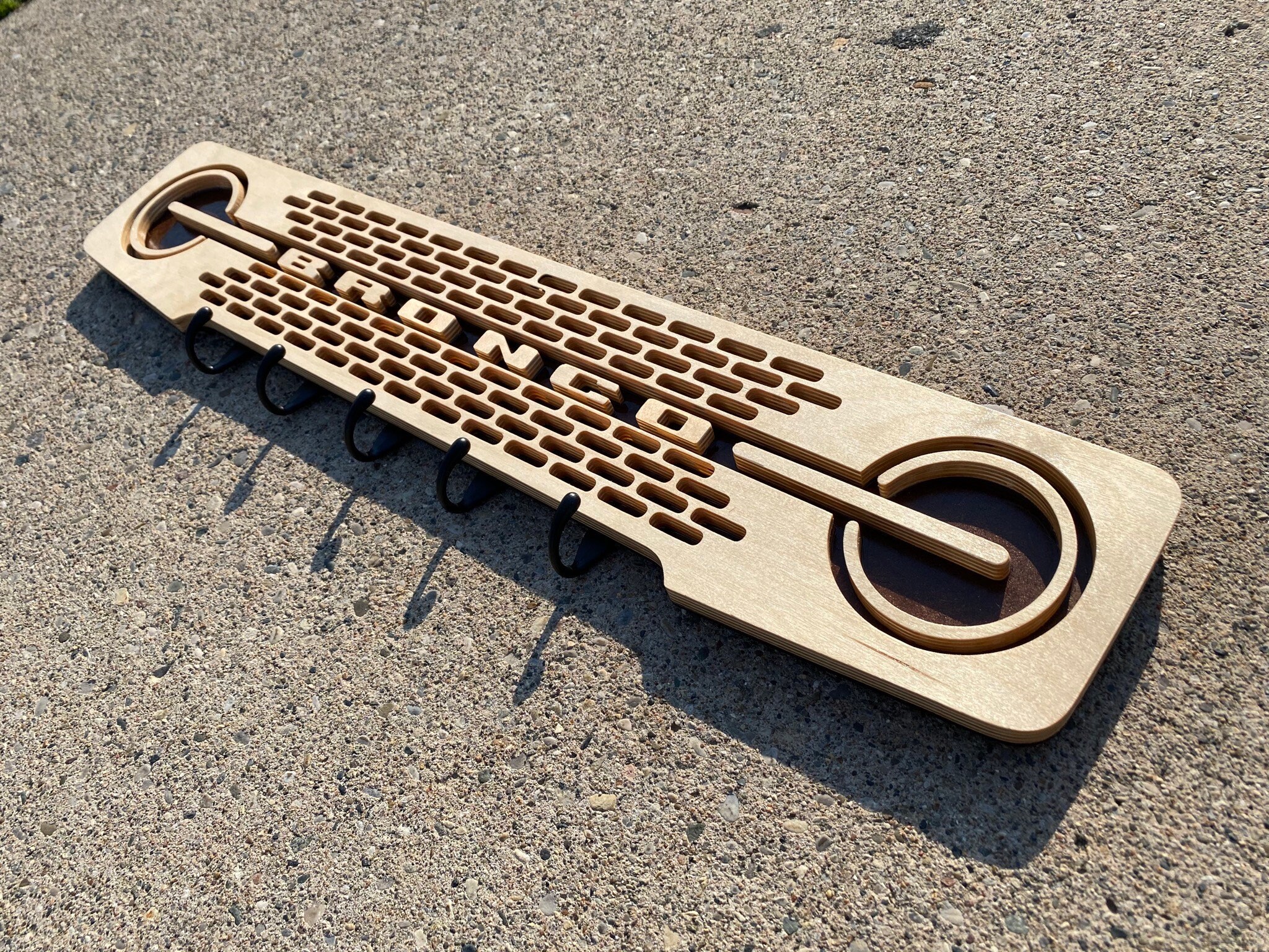 Bronco Coat Hanger Corte CNC de madera contrachapada arte de | Etsy