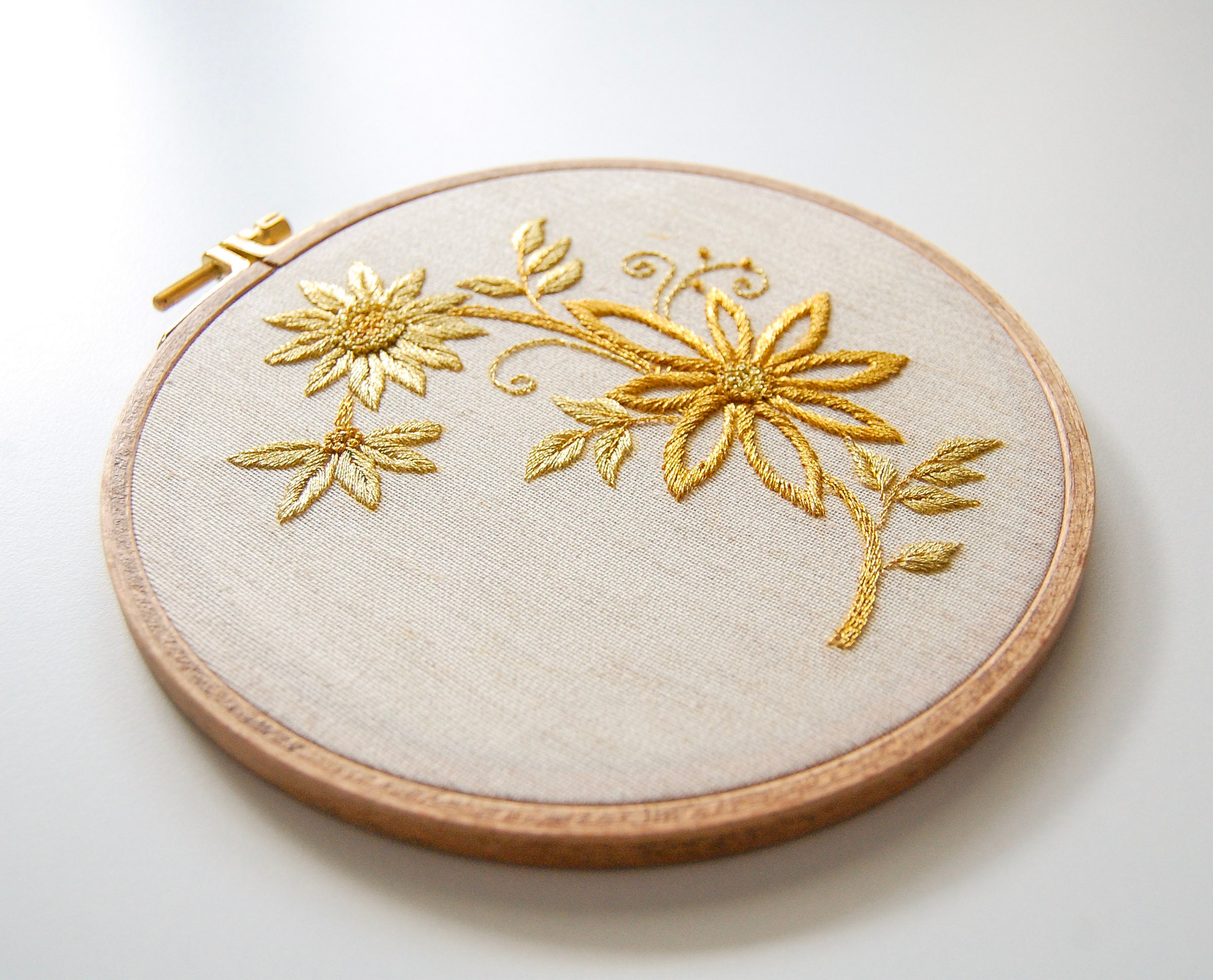 Floral Goldwork DIY Embroidery Kit for Beginners / Botanical Etsy