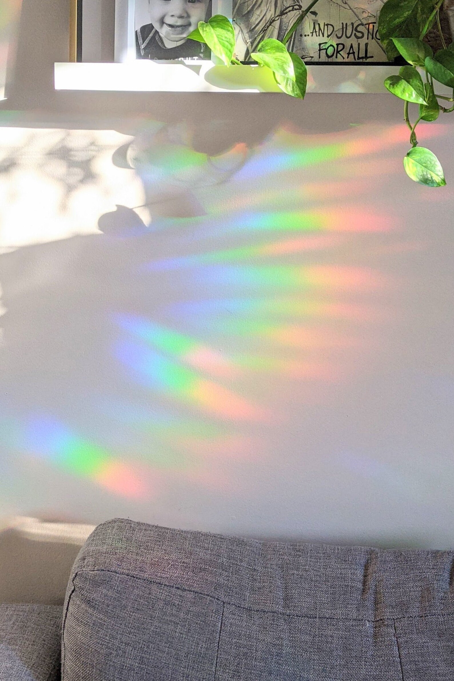 Suncatcher gothique autocollant de fenêtre arcenciel goth Etsy