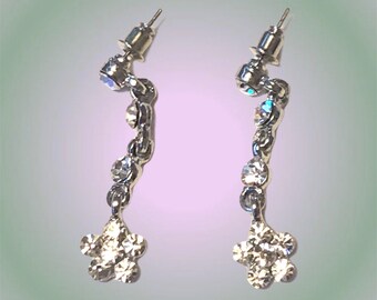 gorgeous dainty crystal drop earrings<3