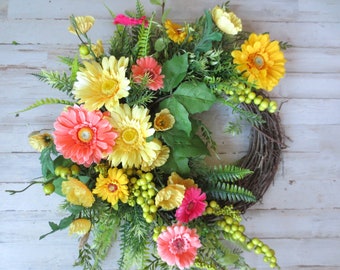 Gerber daisy wreath, country wildflower grapevine wreath, spring and summer front door wreath, entryway wreath, yellow daisy wreath kitchen