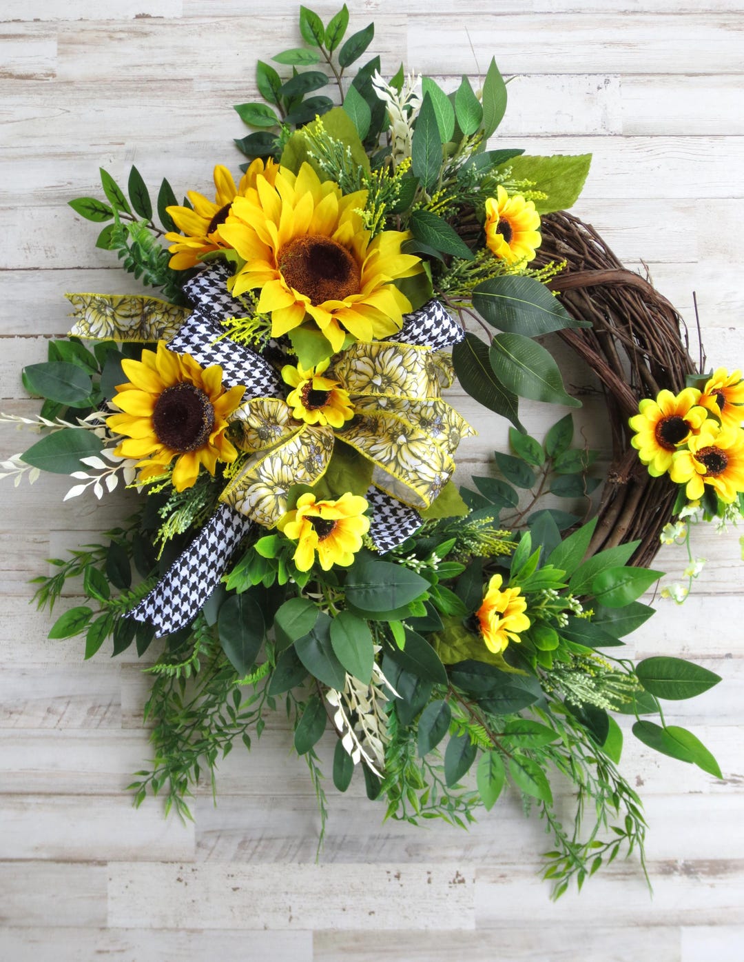 Bright and Cheerful Yellow Sunflower Wreath, Front Door Wreath for ...