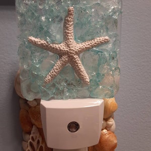 Coastal starfish and seaglass nightlight with light sensor.