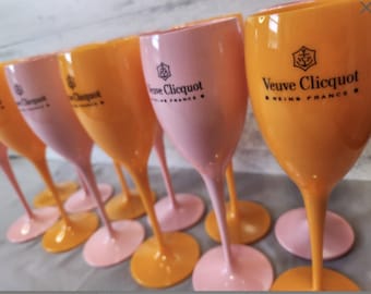 ヴーヴクリコ シャンパングラス6脚セット ホワイト文字 Amazon | Veuve