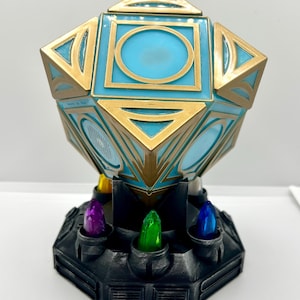 Digital STL Files |  Galaxy’s Edge Jedi Holocron and Kyber Crystal Stand