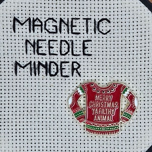 Merry Christmas Ya Filthy Animal Needle Minder – Holiday Hat Magnet – Ugly Sweater Planner Accessory – Funny Stitching Gift