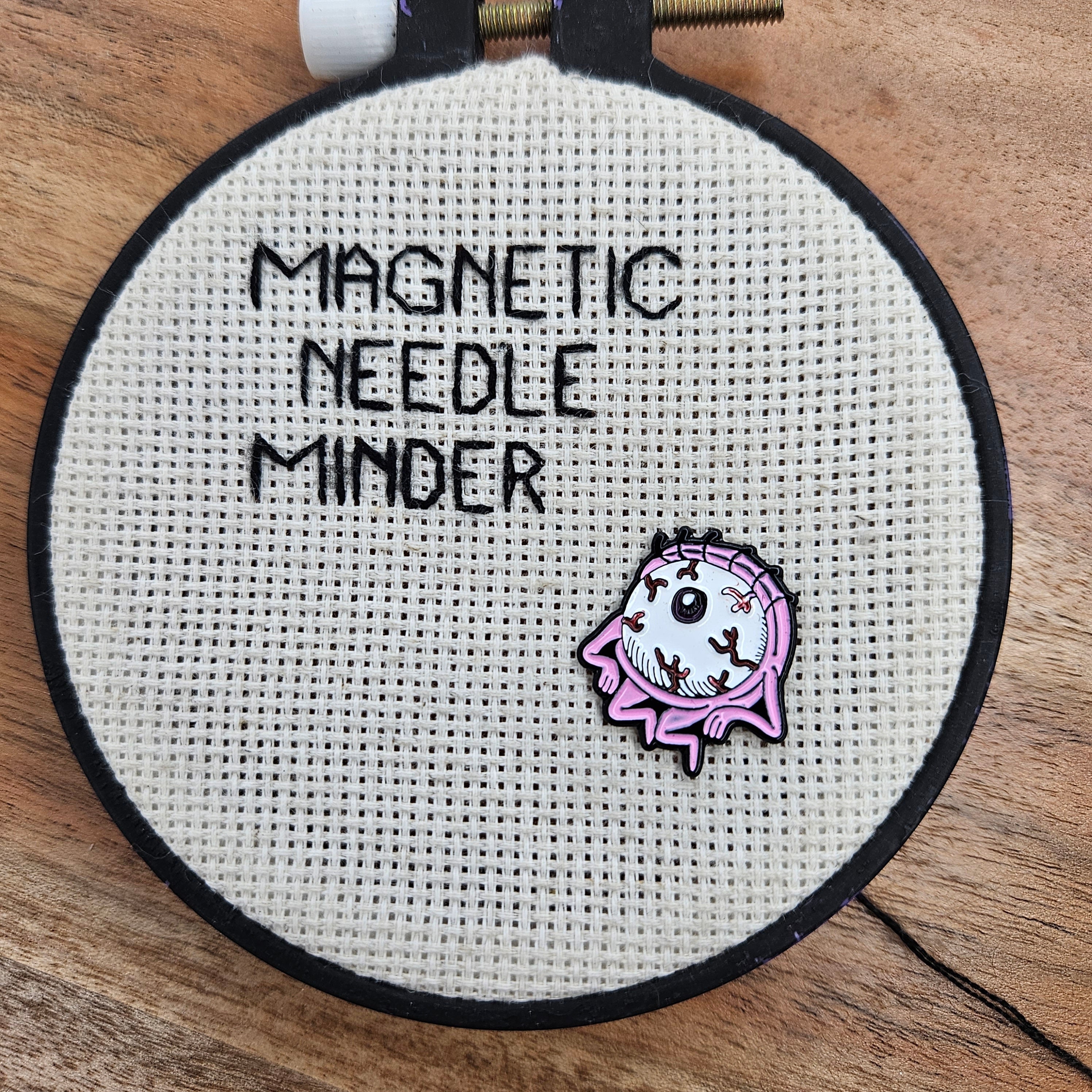 MINDER Eyeball Needle Minder Magnetic for Cross Stitch, Embroidery, or  Eyeball Decorative Magnet - Eyeball Magnetic Pin