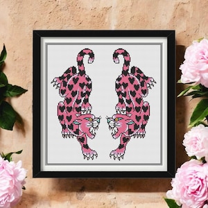 Kärlekspanter Korsstygnsmönster PDF | Tatueringsstil Panterdesign | Direktnedladdning