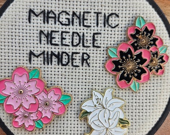 Cosmos or Lily Needle Minder | Floral Magnetic Needle Minder | Hat or Planner Magnet