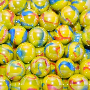 120 Vintage Glass Marbles in Yellow and Blue, 70 Yellow