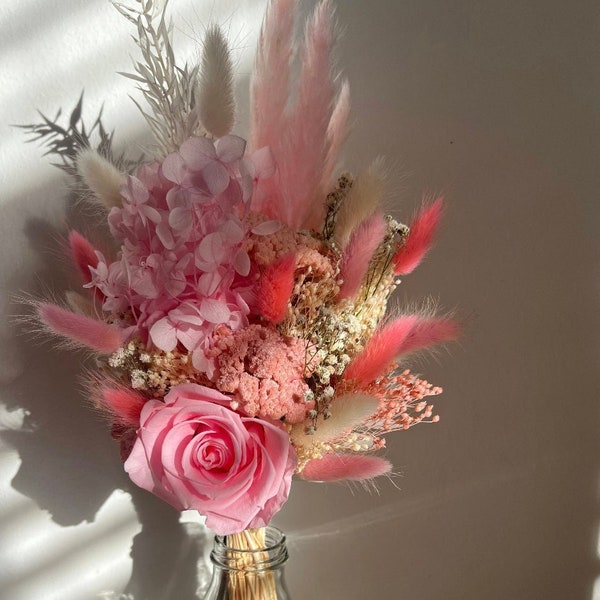 Pale pink dried flower bouquet