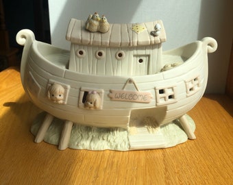 1992 Precious Moments Noah’s ark light collectible figurines nursery decor Two by Two Night Light