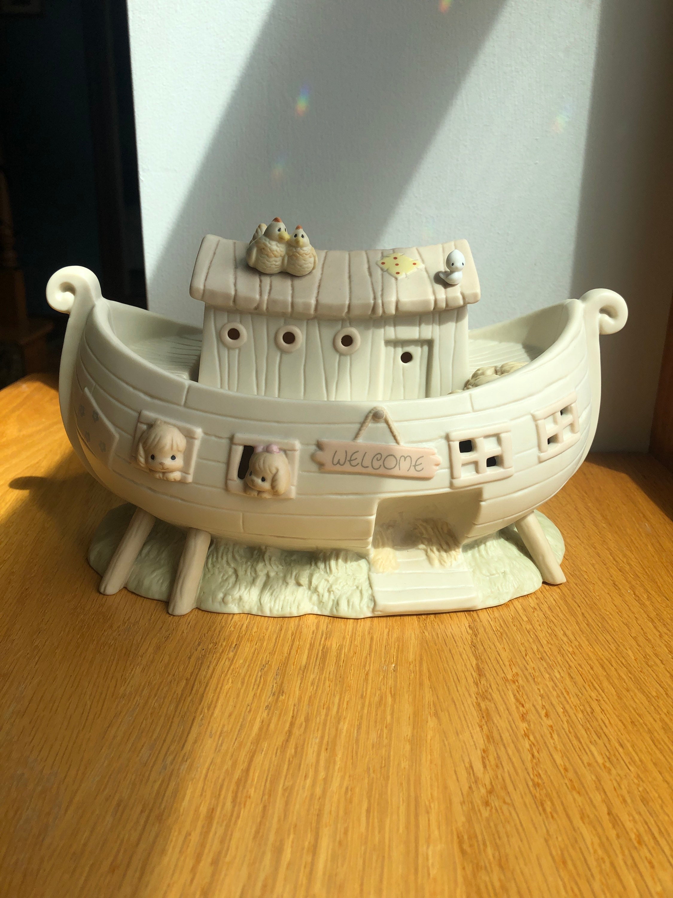 1992 Precious Moments Noahs Ark Light Collectible Figurines Nursery Decor Two by Two Night Light ...