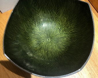 Green and silver four point 9”handcrafted aluminum enamel bowl from Moradabad, India