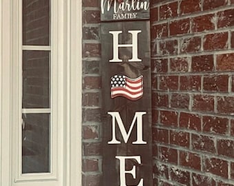 Interchangeable Welcome Sign w/ Attachments & Bow