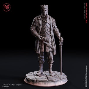 Ashnar the Pale Emperor Miniature: 3D Printed RPG Model (32mm/28mm/75mm)