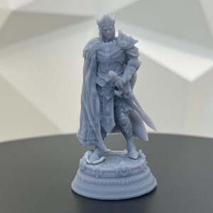 King Trendium, King of Belfrie | 28-75mm Resin Mini | 14K Resin Print at 20µm | Tabletop RPG, D&D Model | Dm Stash