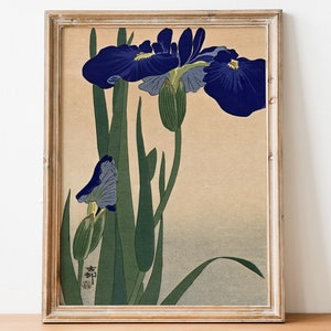Vintage Blue irises Flower Painting, Botanical Elegant Wall Art, Blue Flower Painting, Vintage Flower Print, Blue Flower Art, Printable Art