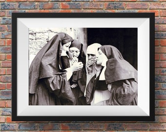 Monjas encendiendo cigarrillos 1931, cartel de monjas fumando, impresión vintage, mujeres fumadoras, impresión de monjas fumadoras, impresión en blanco y negro, fumar retro