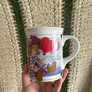 Vintage 90s Valentines Mug