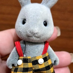 VTG Mix of 12 Collection of Calico Critters, Sylvanian Families. Babblebrook family And Others afbeelding 10